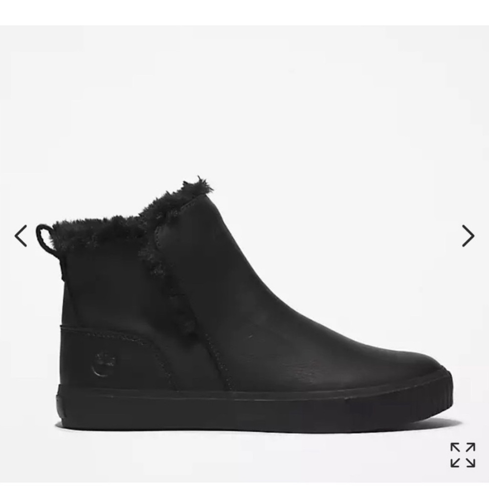 Timberland Women's Skyla Bay All Black Leather Pull-On Boots Size 8